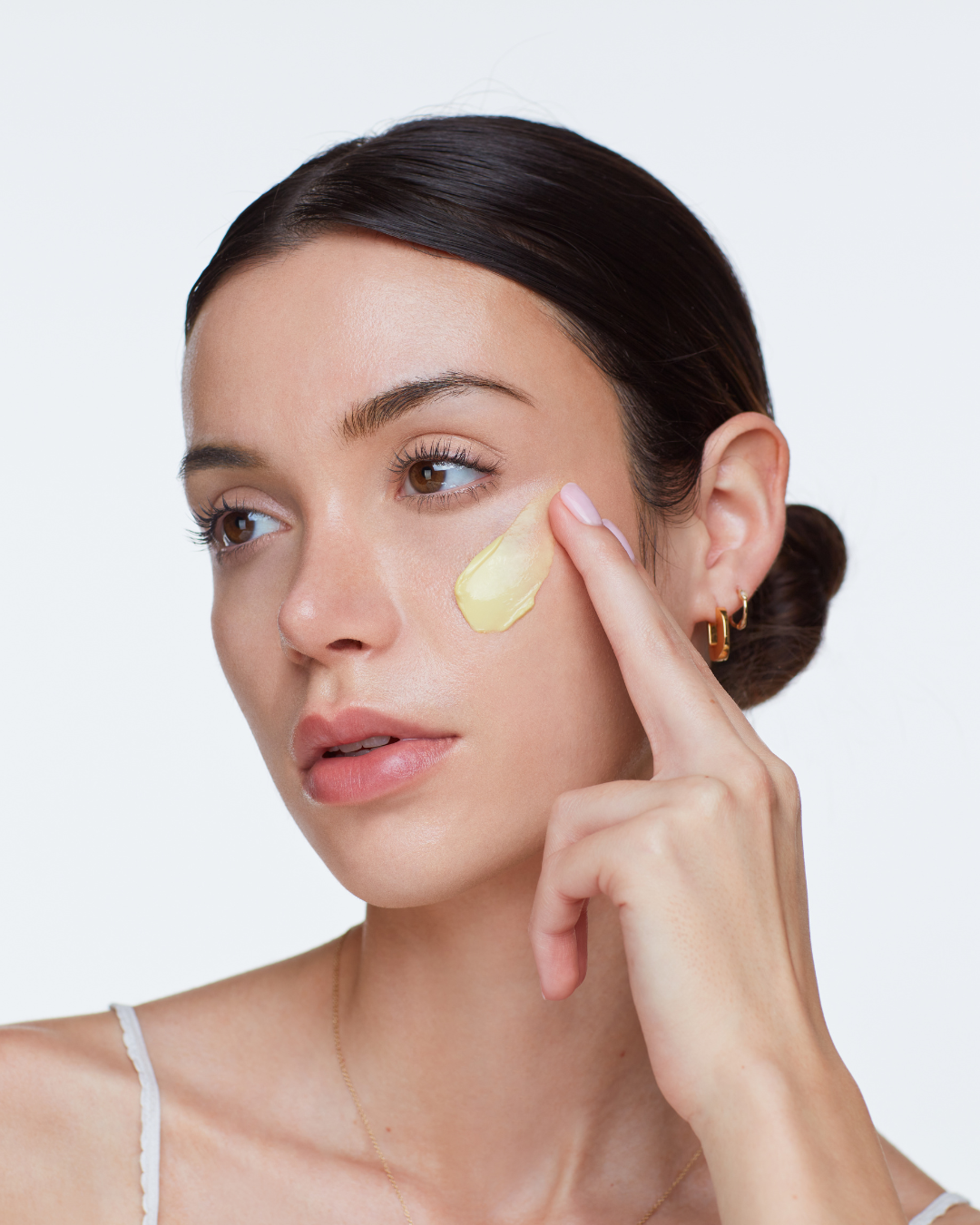 HYDROPEPTIDE MIRACLE MASK PROFESSIONAL 
Lifting, Aufhellung, Straffung, Reinigung der Haut bis auf DNA-Zellebene