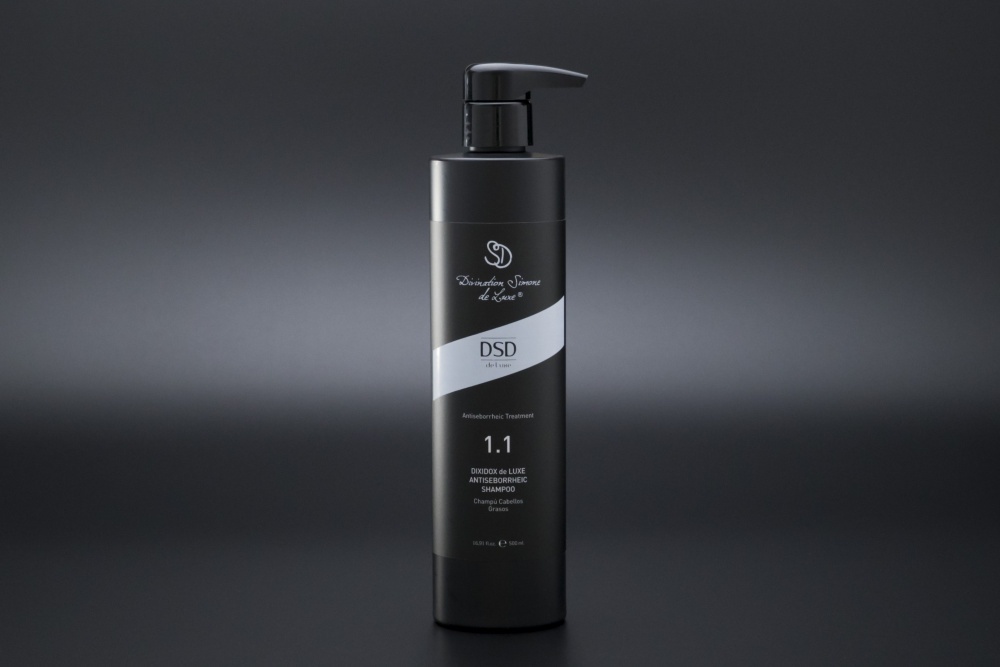 Antiseborheic Shampoo<br>Fördrer Den Haarwuchs und Die Haarstruktur<br>500 ml.