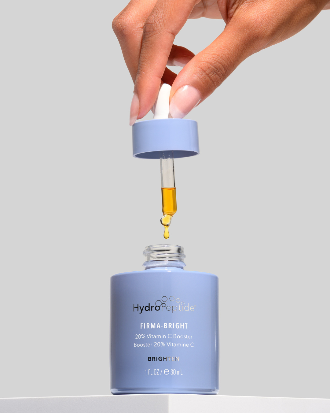 HYDROPEPTIDE FIRMA BRIGHT 
Gesichtsserum zur Stimulation von Kollagen und Aufhellung der Haut mit 20% Vitamin C und Ellagi-C ™