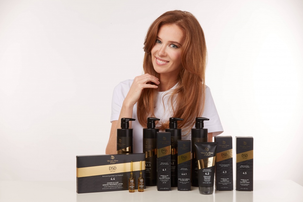 DSD SIMONE DE LUXE KERATIN TREATMENT MASK 
4.3L Haarkur mit Keratin gegen Haarausfall und Haarbruch.