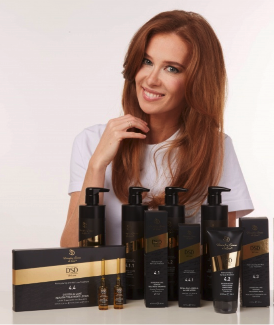 DSD DE LUXE TRIPLE ACTION CONDITIONER 
4,2L Haarspülung mit dreifacher Wirkung. Unterstützung des Haarwachstums, der Haarstruktur und der Kopfhaut.