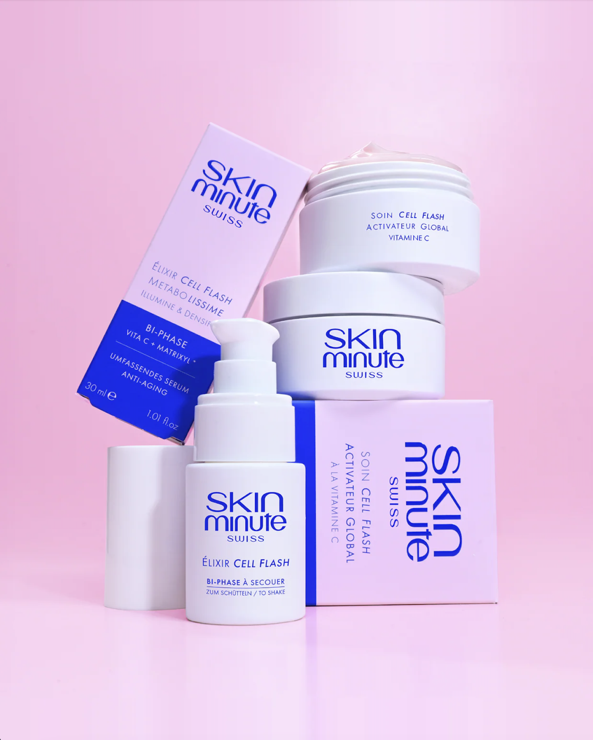 SKIN MINUTE LIFTING & FIRMING CREAM CELL-REVITALIZING 
Straffender Lifting-Creme für reife Haut ab 40+ mit Vitamin C und einem zellaktivierenden Wirkstoff.