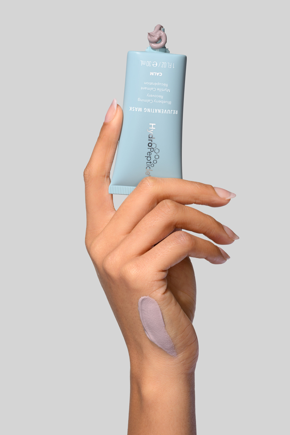 HYDRAPEPTIDE REJUVENATING MASK 
Feuchtigkeitsspendende Gesichtsmaske. Wirkt auch beruhigend auf gereizte und gerötete Haut.