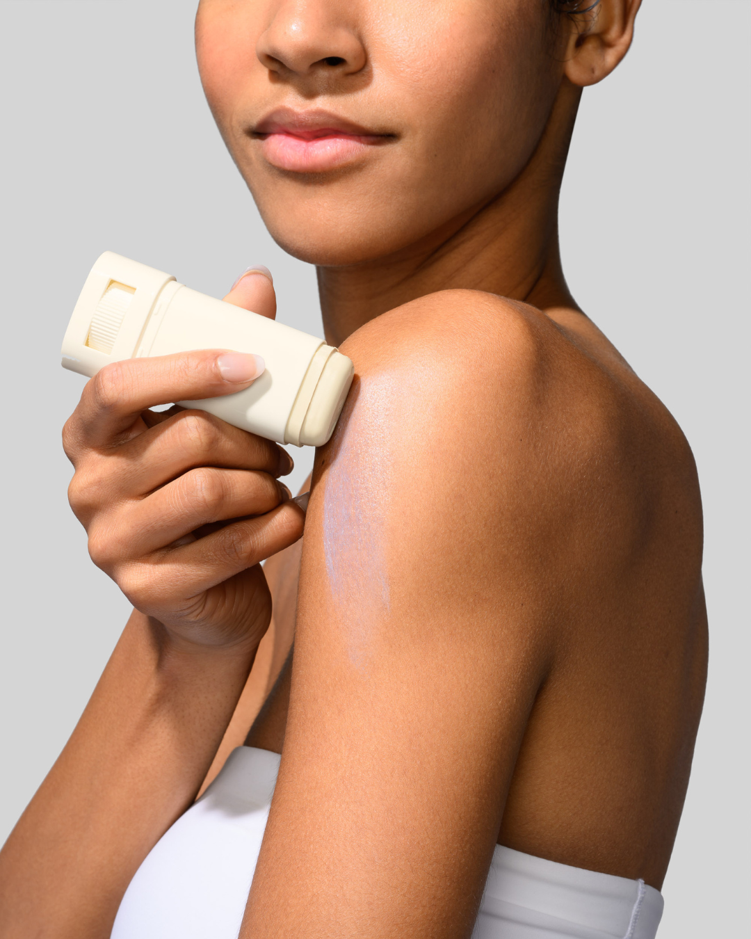 HYDROPEPTIDE SUN SLICK 
Mineralischer Sonnenschutz-Stick mit SPF