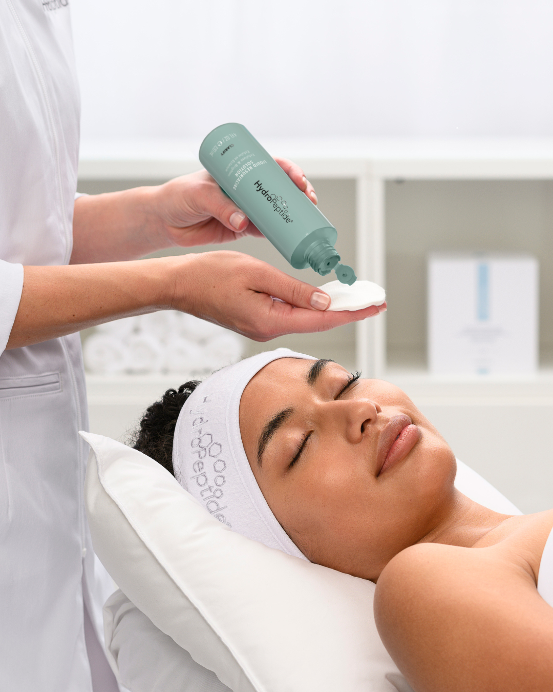 Exfolierende Peeling-Lösung<br>Liquid Resurfacing Solution