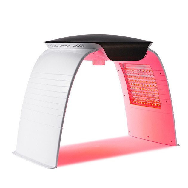 Professionelle kosmetische Lampe – Lichttherapie für Profis.