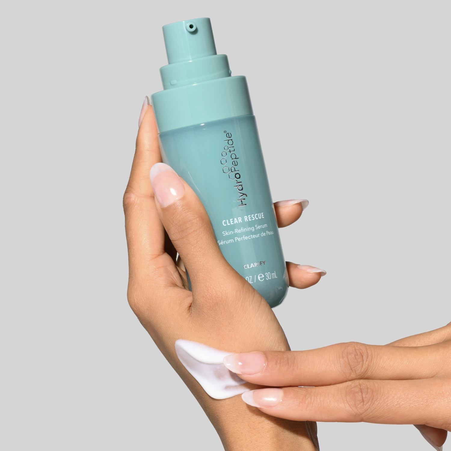 HYDROPEPTIDE CLEAR RESCUE SERUM 
Gesichtsserum für Akne und fettige Haut. Enthält patentiertes CELLRENEW-16, SALICYLSÄURE und LACTOBACILLUS FERMENT LYSATE. Fördert das Wachstum der Epidermis und schützt gleichzeitig die Hautmikroflora