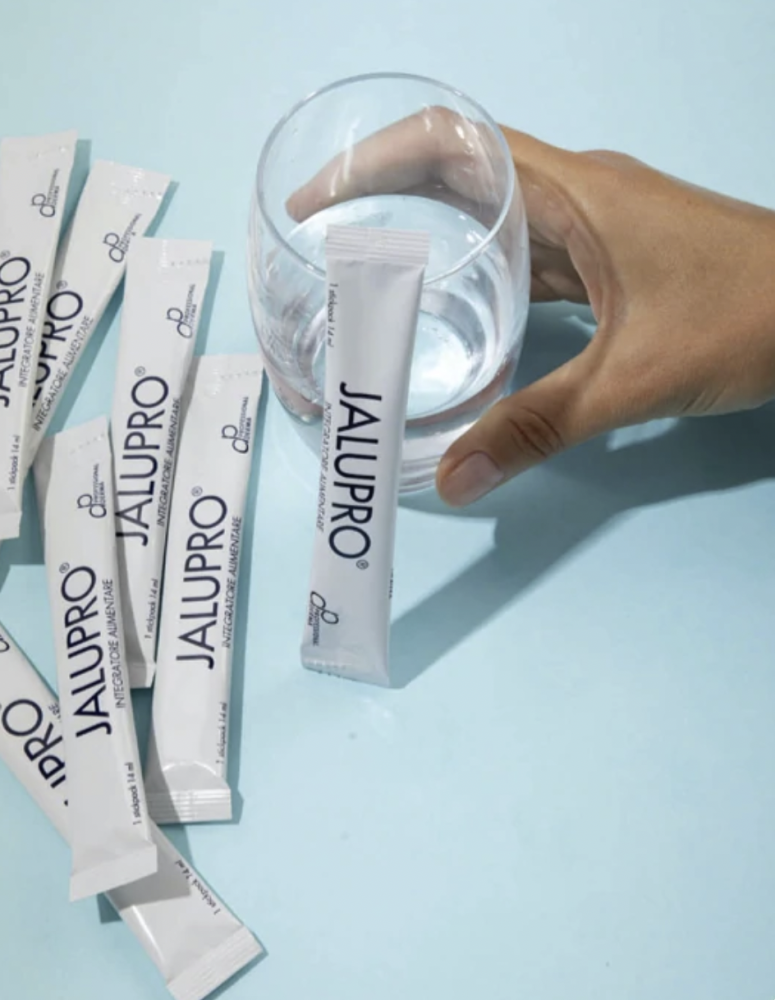 JALUPRO COLLAGEN DRINK 
HI TEC Kollagen-Drink mit L-Aminosäuren, die die grundlegenden Bausteine der Kollagenfasern sind. Schnell und leicht verdauliches, patentiertes Kollagen, geeignet auch für Veganer. Tierfreies Kollagen ohne allergische Reaktio