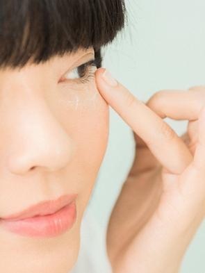 Uplift Eye <br>Anti-Aging Augengel zum Lifting der oberen Augenlider mit patentierten Peptiden