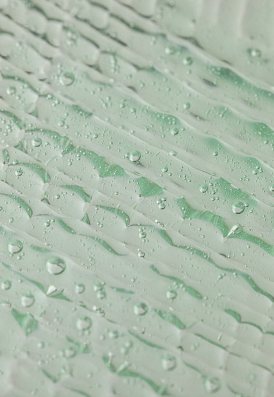 DSD SIMONE DE LUXE ANTISEBORRHEIC SHAMPOO 
1.1 Shampoo gegen Seborrhö zur Linderung von Entzündungen und Juckreiz. Zur Unterstützung des Haarwuchs.