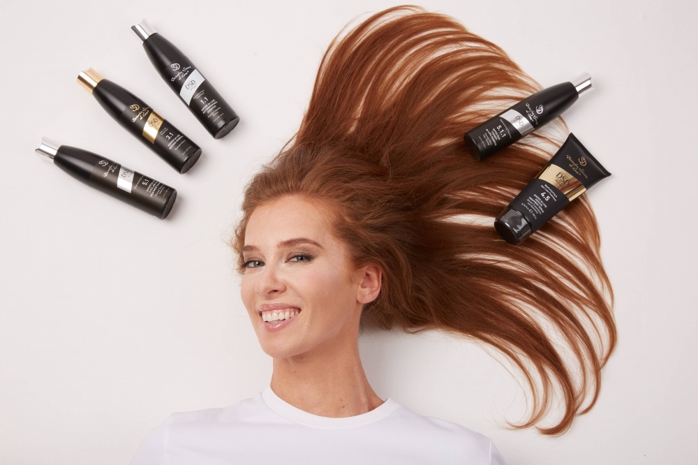 DSD SIMONE DE LUXE ANTIDANDRUFF SHAMPOO 
2.1 Anti-Schuppen und Anti-Haarausfall Shampoo mit Wachstumsstimullierender wirkung