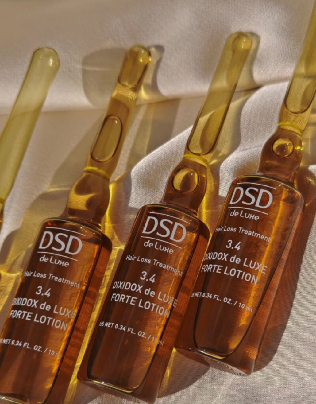 DSD SIMONE DE LUXE FORTE LOTION 
3.4 DSD Ampullen gegen Haarausfall. Professioneller Haardünger für Haarwachstum und -erneuerung.