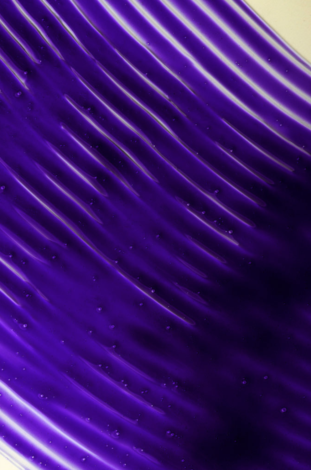 DSD SIMONE DE LUXE VIOLET SHAMPOO 
4.1.1L Shampoo für blonde Haare, zur Dämpfung gelber Töne und gegen Haarausfall.<br>EXP 09/26 Rabatt 40%