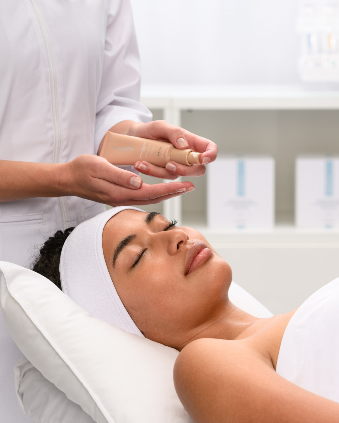 Solar Defense Nontinted<br> Peptidhaltige Anti Age Sonnencreme SPF 50