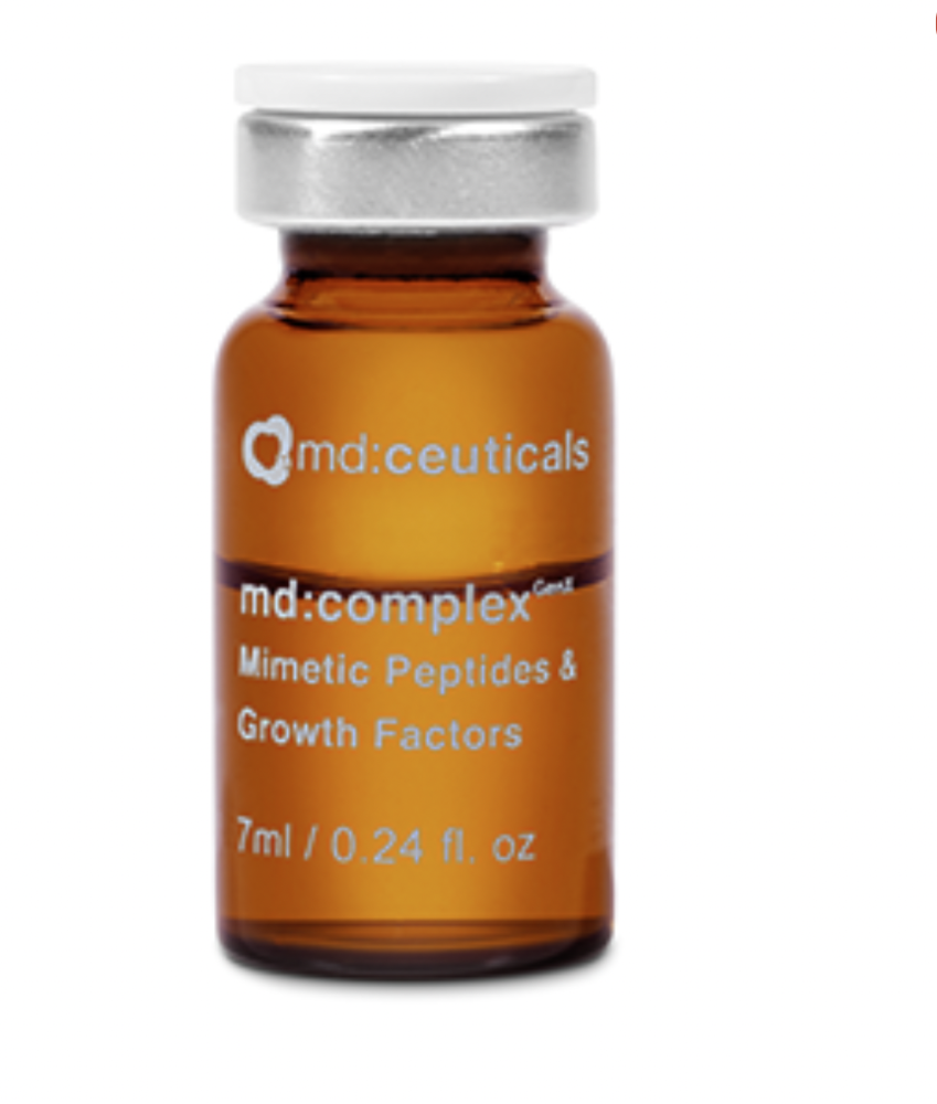 MD:CEUTICALS md:COMPLEX GENX MIMETIC PEPTIDES & GROWNH FACTOR 
Mesotherapeutischer Cocktail mit Wachstumsfaktoren und Peptiden. Verjüngt, startet die Haut bis auf zellulärer Ebene der DNA neu.